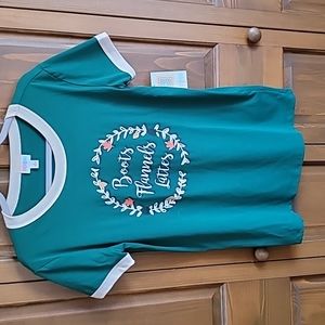 Sm LuLaRoe Liv Tshirt. New with tags